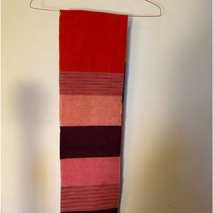 Beautiful Vintage Wool Scarf Red Pink Purple